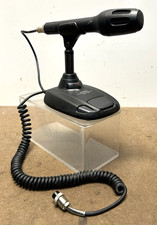 Yaesu MD-100A8X Microphono dinamico cablato da scrivania con supporto