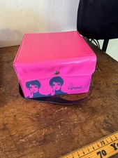 Carousel Mod Hot Pink Vinyl Wig Twiggy Image Storage Vintage 1960s Box Case 7 "