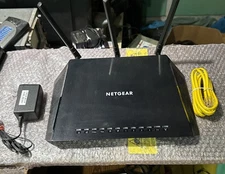 Netgear R6400 - AC1750 Smart Wi-Fi Router (R6400v2) + Power Cord
