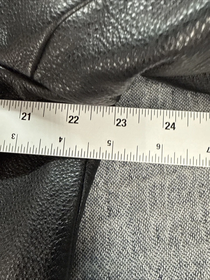 Кожаная летная куртка-бомбер Eddie Bauer женская размер XL миниатюрная черная на молнии - Изображение 4 из 4