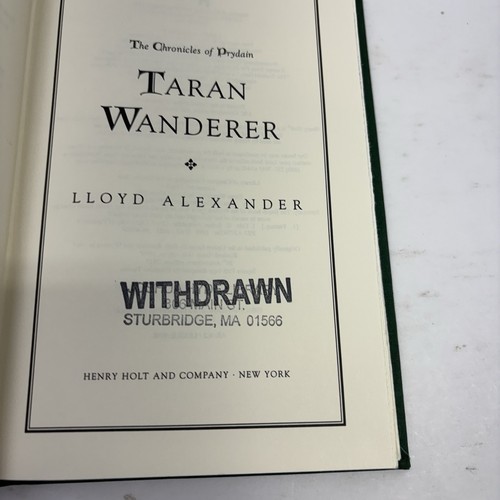 Taran Wanderer:50th Anniversary, The Chronicles of Prydain, HC, Lloyd Alexander - Picture 5 of 16