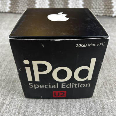 Apple iPod U2 Special Edition 2004 4th Gen Black/Red 20 GB WITH