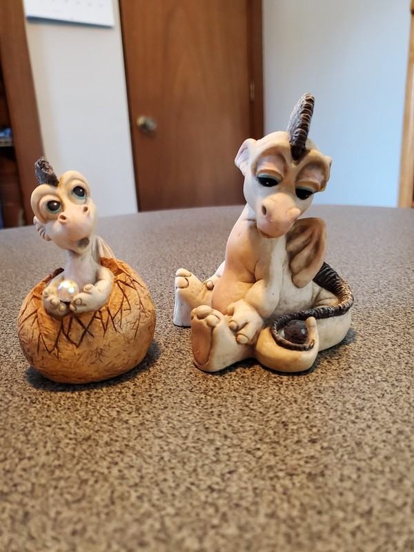 World of Krystonia Dragons Tokkel baby and Panton adult