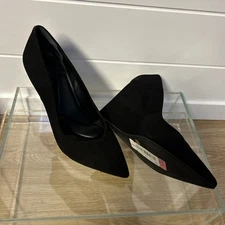 Gianni Bini Women’s Black Garnett Suede Heels Size 8.5 M NWOB