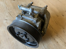 Land Rover V8   Power Steering Pump ERR 4066  Pulley ERR4868  Bracket ERR4053