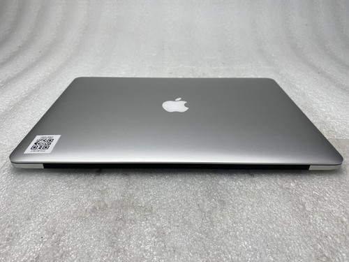 Apple MacBook Pro A1398 2015 Core i7-4770HQ 2.2GHz 16GB RAM 251GB SSD Fair - Zdjęcie 8 z 9