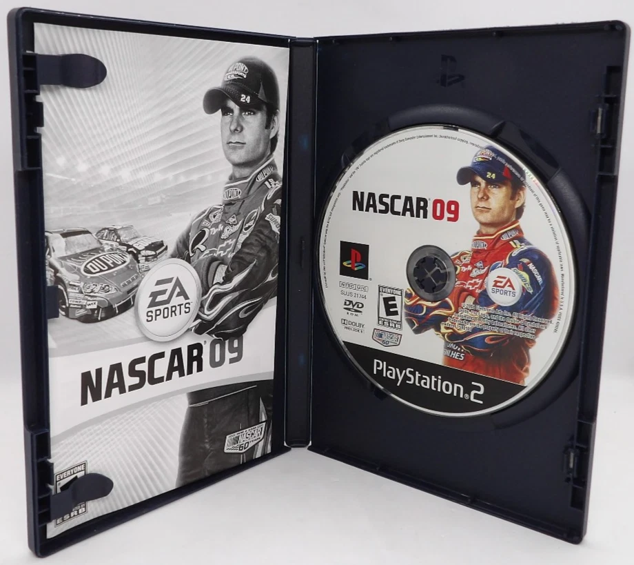 PS2 Nascar Game Bundle of 4: Nascar 09, Nascar Heat 2002, Nascar 07, Nascar 08 - Image 4 of 4
