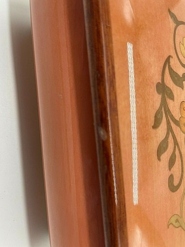 Vintage Italian Inlaid Wood Music Box Ruege Movement Footed Flowers SEE VIDEO - Picture 2 of 9