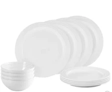 Le Creuset 12-piece Dinnerware Set - White