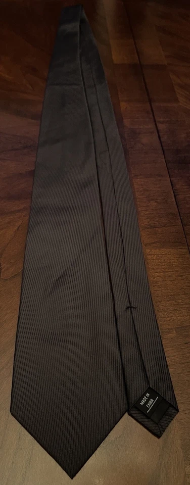 Corbata Merona negra 100 % seda para hombre hecha en China Foto 3 de 4