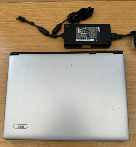 Acer Extensa 3000, 80GB HDD 766Mb Ram Pentium M 1,5Ghz Vintage Laptop - 第 1/12 張圖片