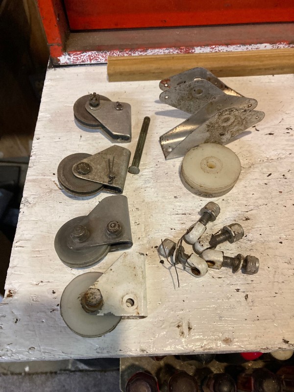 FLOAT CABLE PULLEYS AND MOUNTS