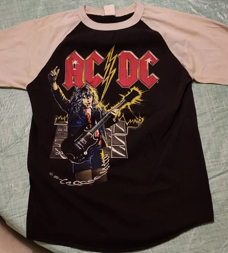 concert T shirt - AC/DC 1980s vintage concert t-shirt, vintage, single stitch, B+ condition