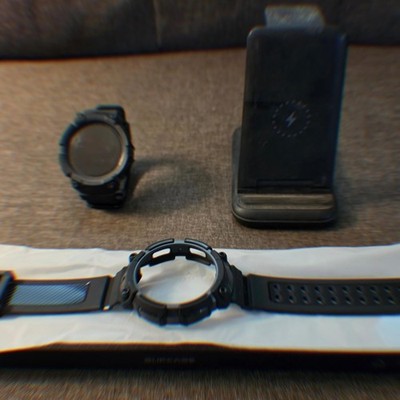 Black 45mm Touchscreen Smartwatch, Silicone Band, Android/iOS, Unlocked