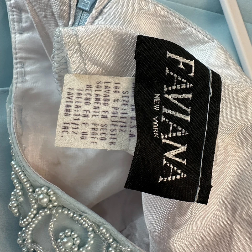 Vestido formal con cuentas Faviana para mujer Y2K talla 11/12 azul hielo dama de honor elegante Foto 4 de 4