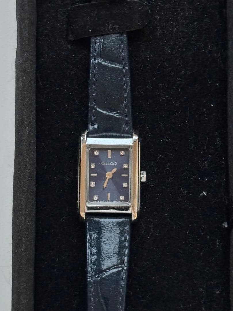 Citizen Navy Leather Rectangular Quartz Watch Uni… - image 3
