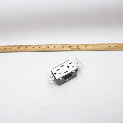 Leviton Duplex Type C Outlet White R02-T5635-0BW