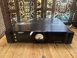 Monster Power HTS 5000 Home Theater Reference PowerCenter Surge Protector
