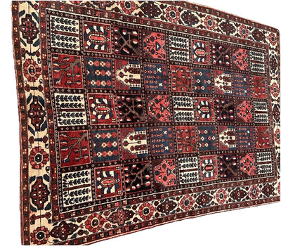 Vintage Tribal Geometric Bakhtiari Area Rug Wool Hand-knotted Nomad carpet