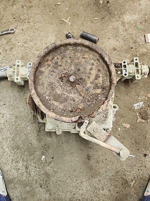 Murray Wide Body LT 14HP 40 In Transmission NEEDS PULLEY