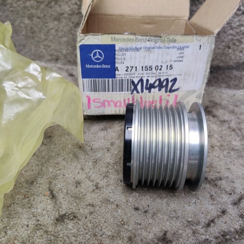 NEW Genuine Mercedes Alternator Pulley 2711550215 M271 W203 W204 W212 R171 W209 - Picture 6 of 6