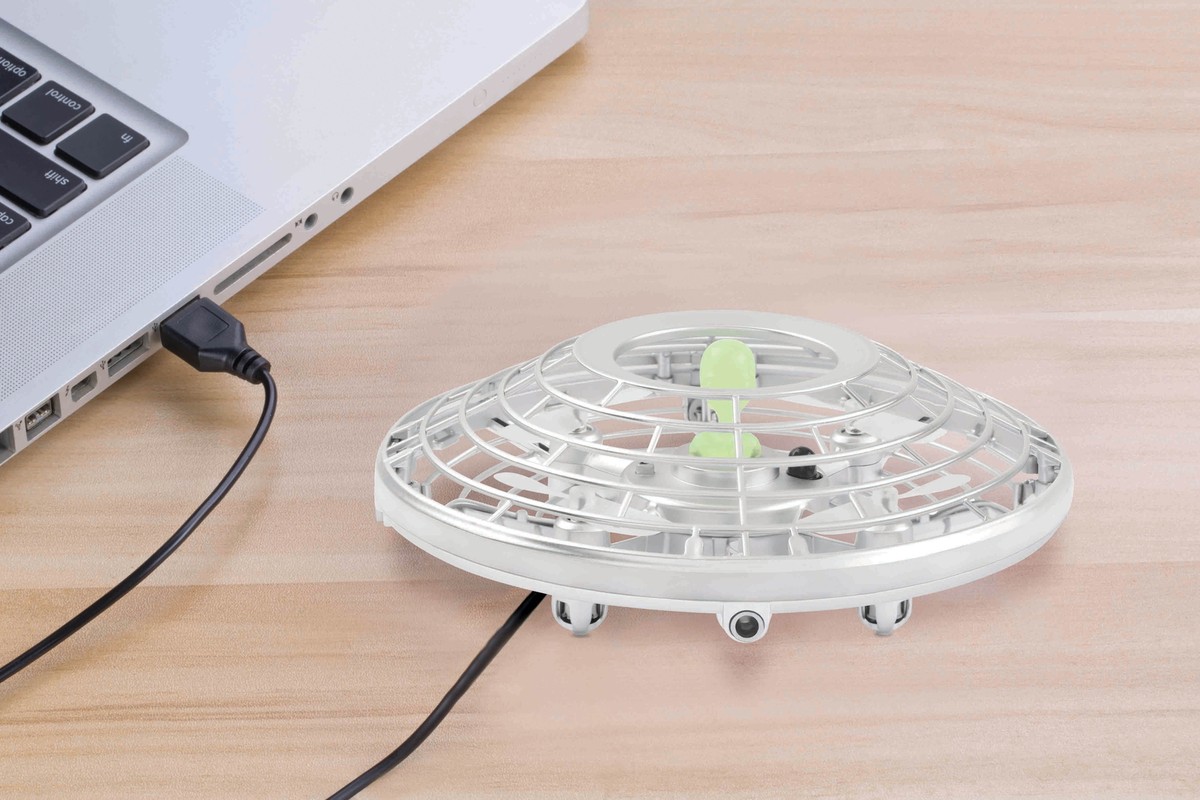 Hover Star Alien Encounter Motion Controlled UFO | eBay Hover Star Alien Encounter Motion Controlled UFO | eBay