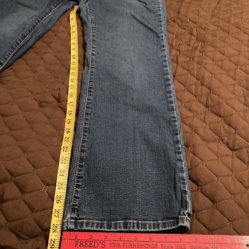 Levis 512 Perfectly Slimming Jeans Womens Blue Bootcut Mid Rise SZ 8 Short - Picture 7 of 12
