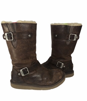 ugg boots with straps