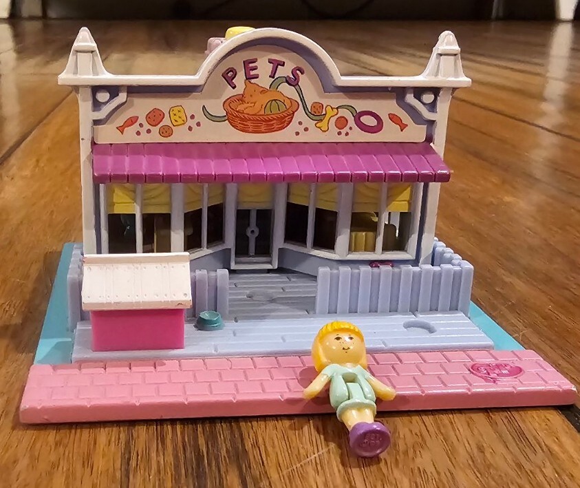Polly Pocket Bluebird Pet Shop 1 Doll Figure Pollyville Playset 1993 Vintage
