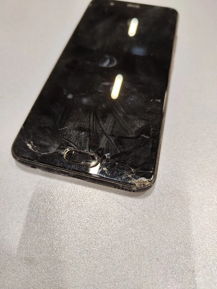 Huawei P10 VTR-L29 Smartphone 32GB Almacenamiento 4GB RAM Balack No Laboral Para - Imagen 4 de 4