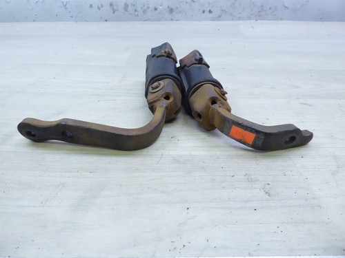1982 Honda CB450SC Nighthawk H1152) left and right front foot pegs set - Picture 12 of 12