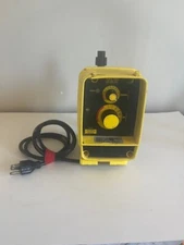 LMI METERING DOSING PUMP AA151-86HV 1.0GPH 110PSI 120VAC
