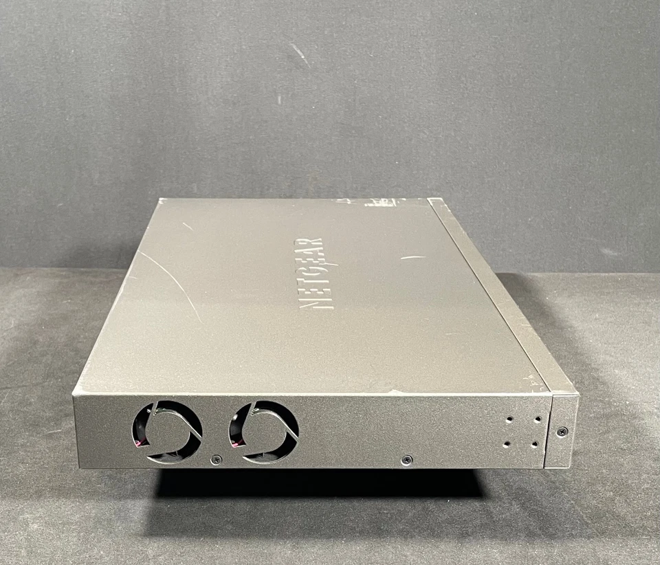 GSM7248P Netgear ProSafe M4100-50G 48 Port PoE+ Gigabit  Switch - Same Day Ship - Image 4 of 4