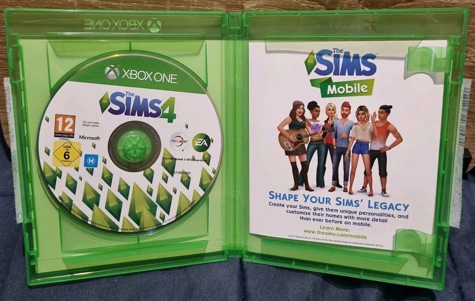 The Sims 4 (Xbox One, PAL 2017) VGC EA Games + FREE POSTAGE - Image 3 of 4