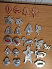 Lot Of 22 Vintage Aluminum Cookie Cutters 4 Copper Color Christmas & More Tree  — photo 1
