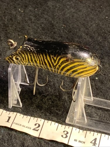 CREEK CHUB Plunker MOUSE FISHING LURES TIGER STRIPE WOODEN 1930 Swimming Minnow - Picture 10 of 10