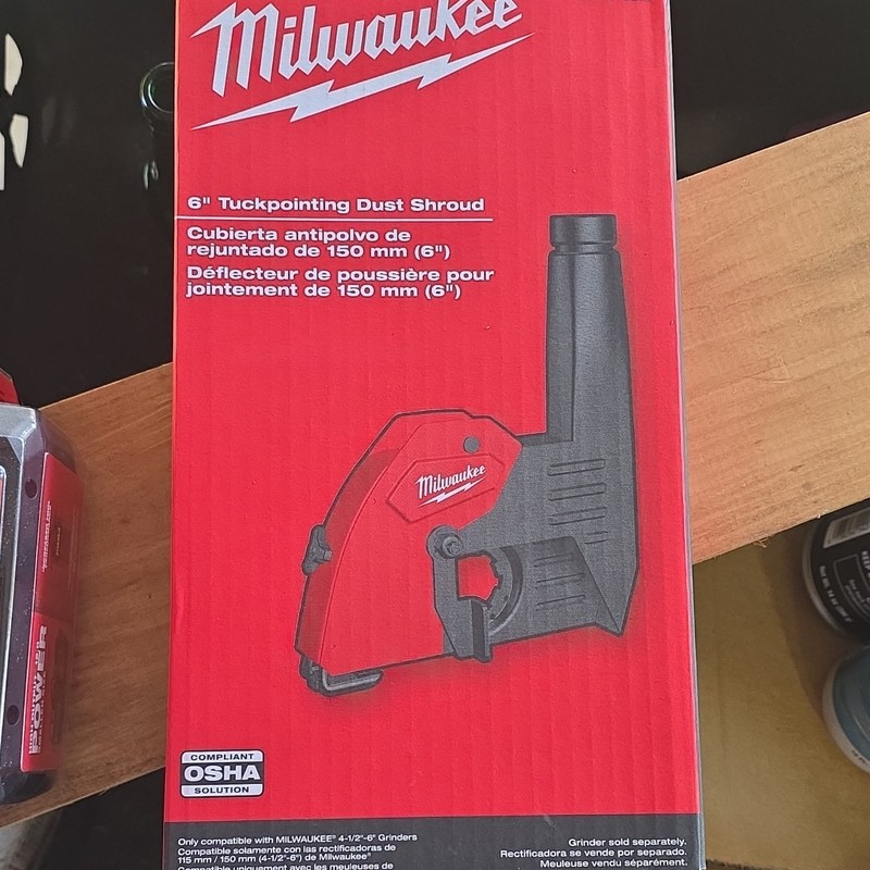 Milwaukee 6" Tuckpointing Dust Shroud for Angle Grinder Red/Black 49-40-6215