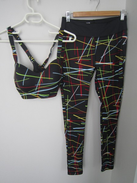 Uniqlo Activewear Set - Size M
