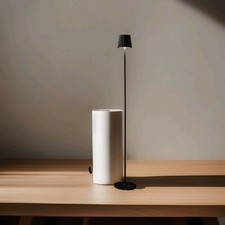 Tchibo LED-Akku-In und Outdoor-Stehleuchte, schwarz