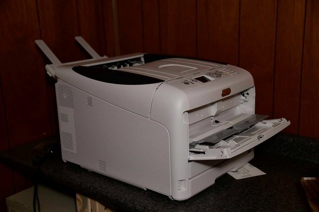 oki white toner printer 8432