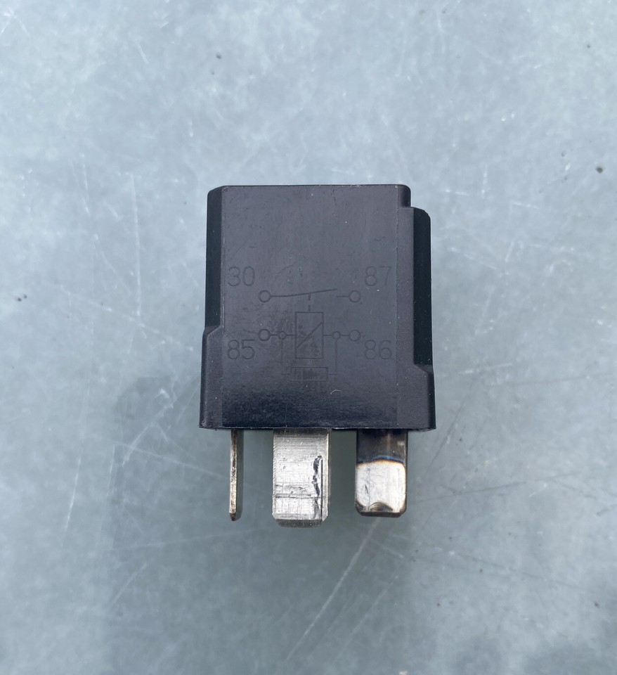 DODGE JEEP CHRYSLER MULTIPURPOSE 5 PIN RELAY 04727370AA - Foto 4