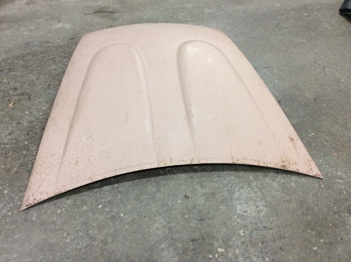 NOS 80 81 82 83 Fiat 124 Spider Double Bubble Hood 5886266