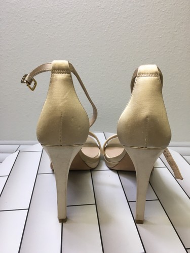 Antonio Melani Paislee Soft Sand Champagne Satin Ankle Strap Heels NWOT Size 8 - Picture 4 of 9