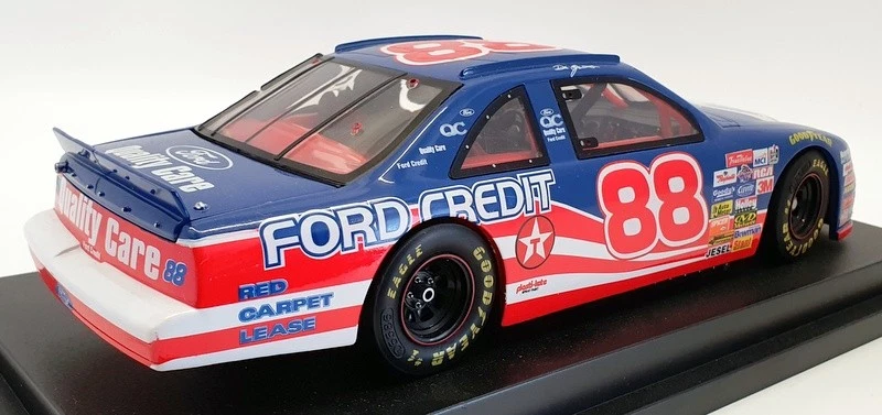 Revell 1/18 Scale Diecast 4226 - 1997 Ford Thunderbird #88 Dale Jarrett - Image 2 of 4
