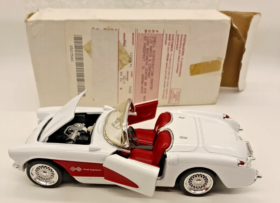 1957 CHEVROLET CORVETTE 1:24 SCALE DIECAST SS708 White 7" W/Original Box - Image 2 of 4