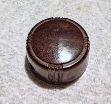 Vintage AMPRO Premier 20 - Single Bakelite Knob