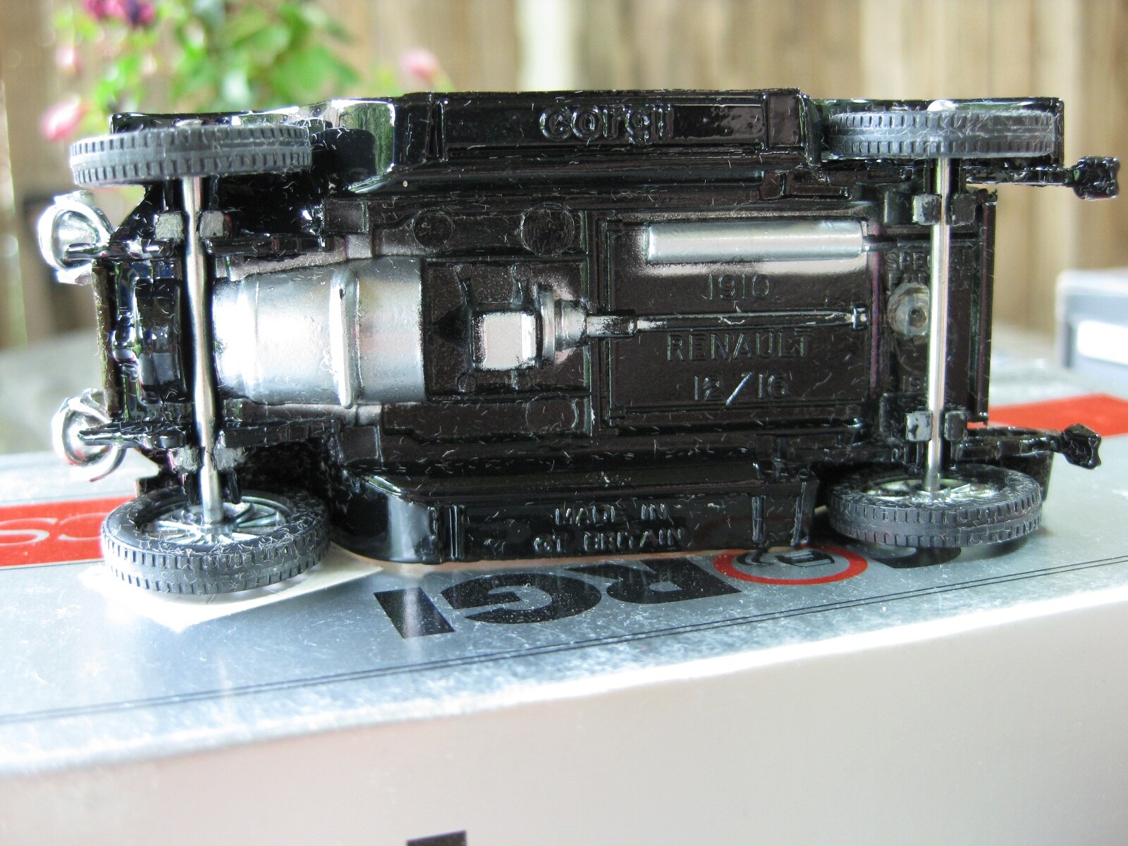Picture 6 of 6