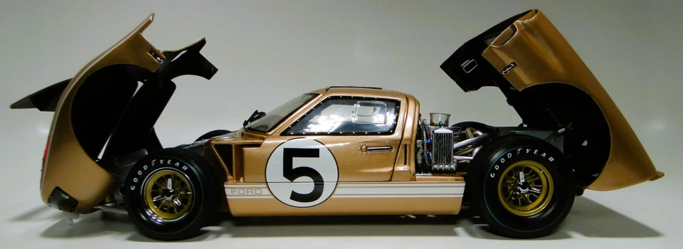 GT40 Ford Le Mans coche de carreras clásico deportivo 1966 metal fundido a presión modelo 1:18 Foto 4 de 4