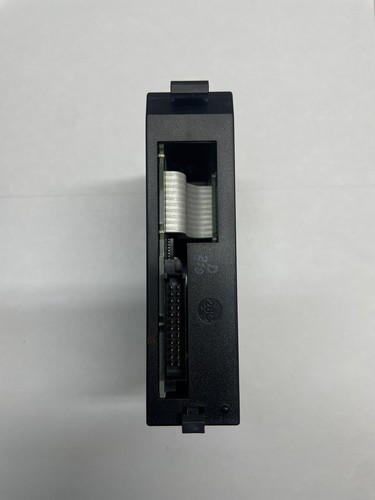 GE FANUC IC693MDL752E OUTPUT MODULE TTL 32PT - Picture 3 of 3