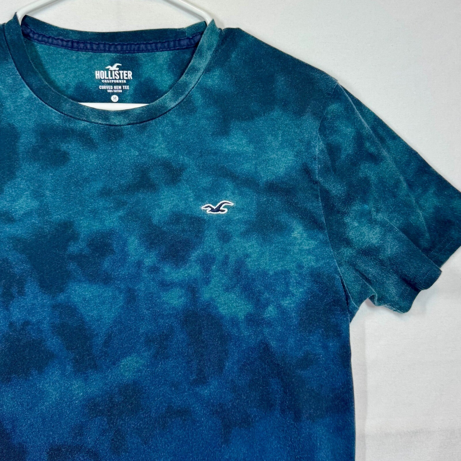 Hollister Blue Ombre Tie Dye Graphic Tee with Curved Hem - Medium